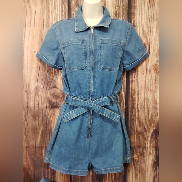 Encore Jean Denim Short Sleeved Romper Size Large! - Picture 1 of 8